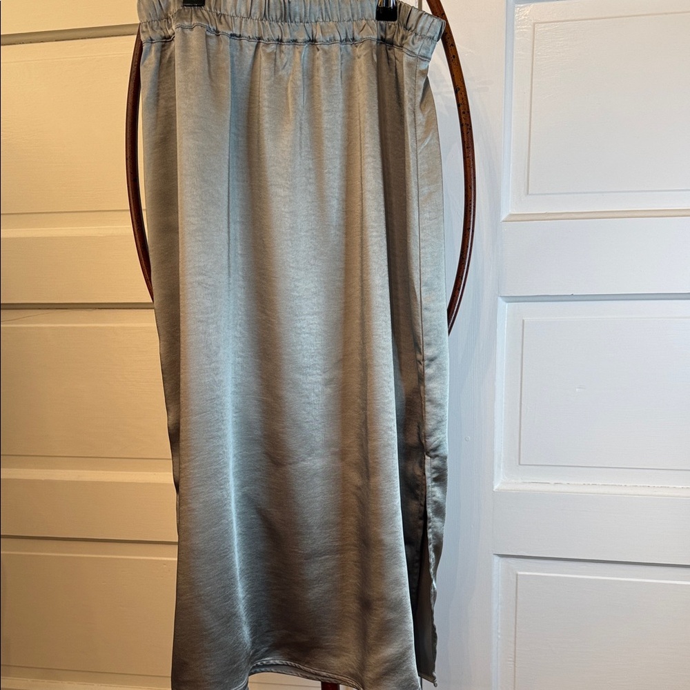 GAP Silver Satin Slip Midi Skirt M | 90s Y2K Minimalist Chic
